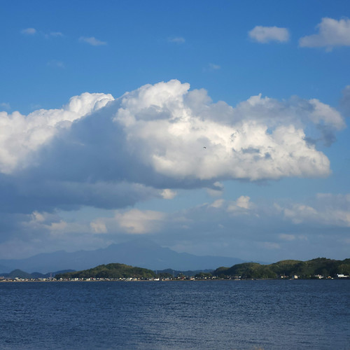 中海と大山（意東海岸） | Flickr